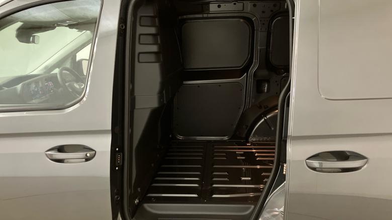 Volkswagen Caddy Cargo C20 Diesel 2.0 TDI 102PS Commerce Plus Van [Tech Pack]